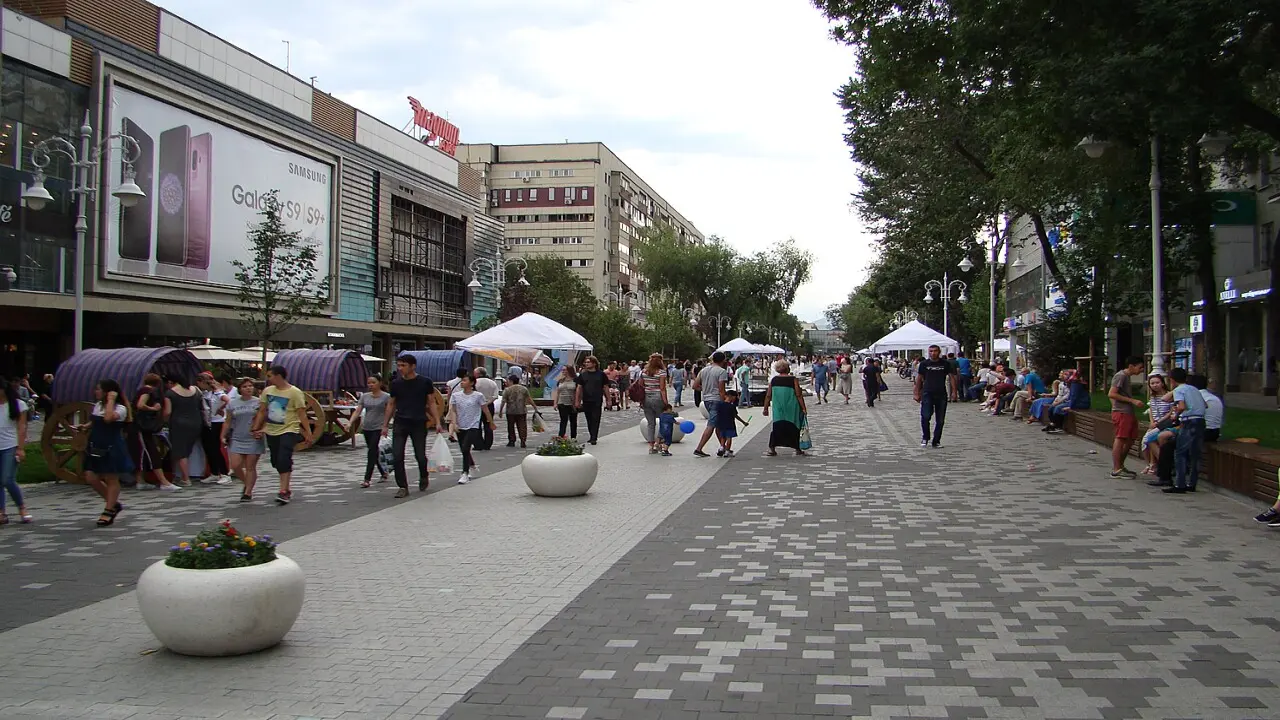 shopping in Almaty